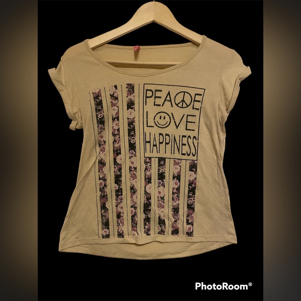 Retro Doll Women’s size M shirt ( made more like a small)